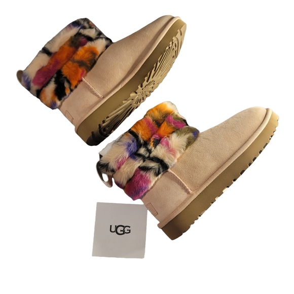 UGG Fluff Mini - Picture 5 of 12